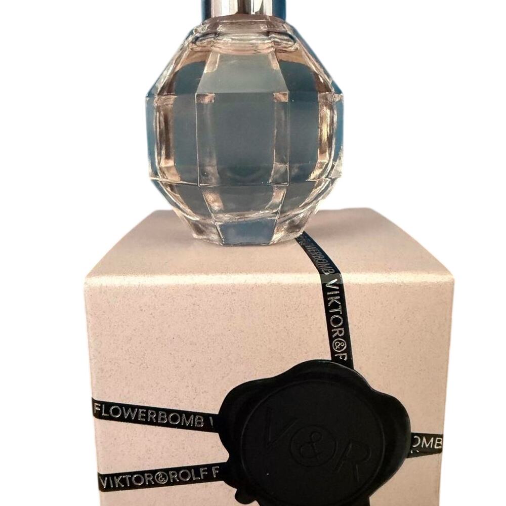 Viktor & Rolf Flowerbomb Eau de Parfum Mini 7mL 0.24 oz w/ Box